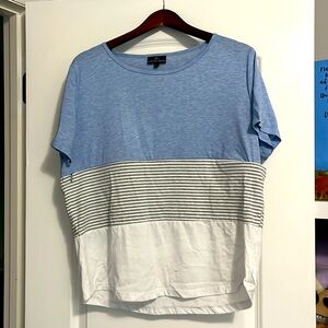 Nursing queen top